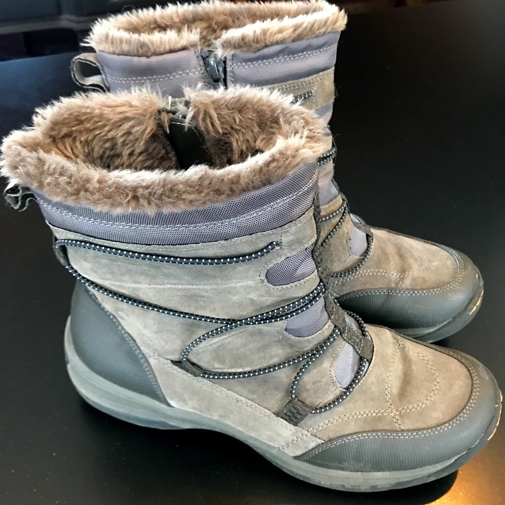 BearTraps winter boots 9